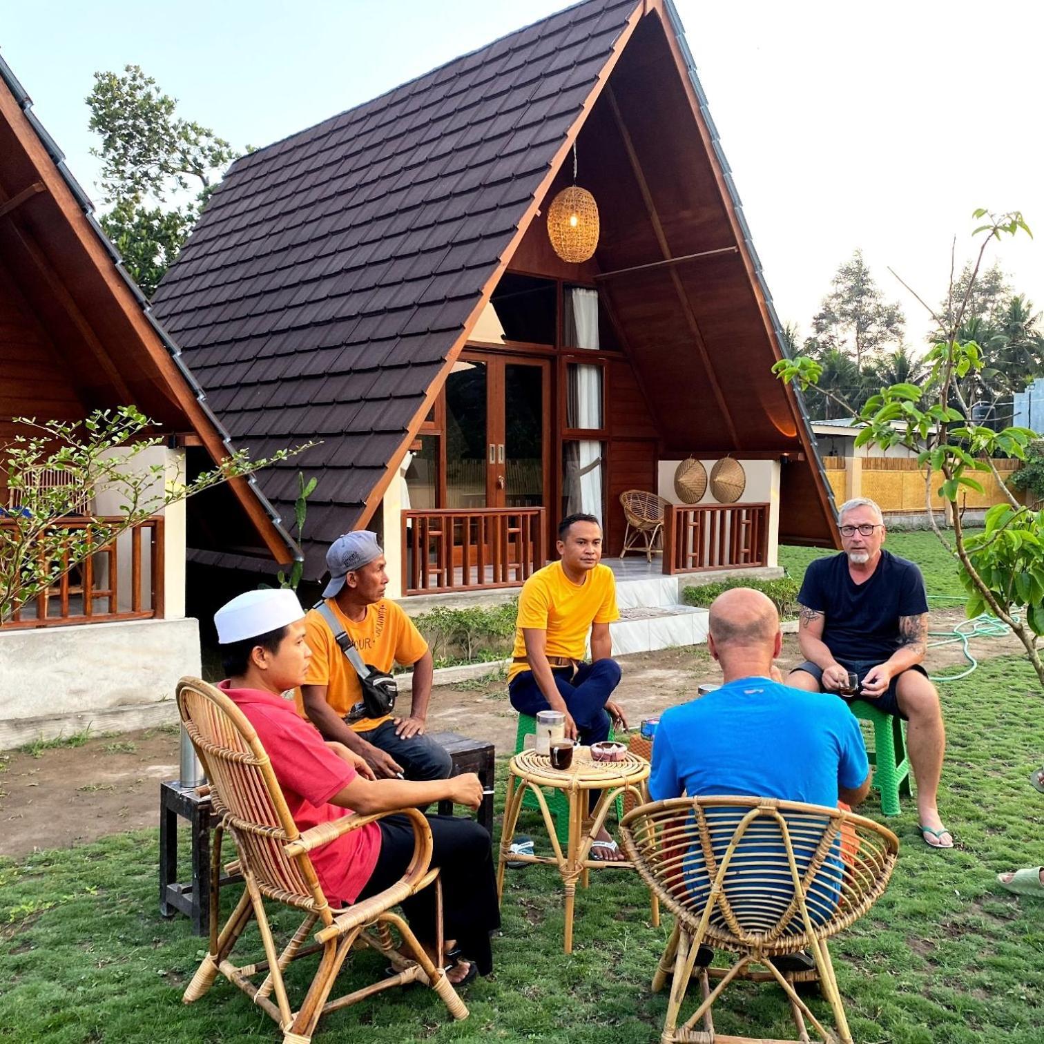 D' Carasti Bungalow Masbagik Екстериор снимка
