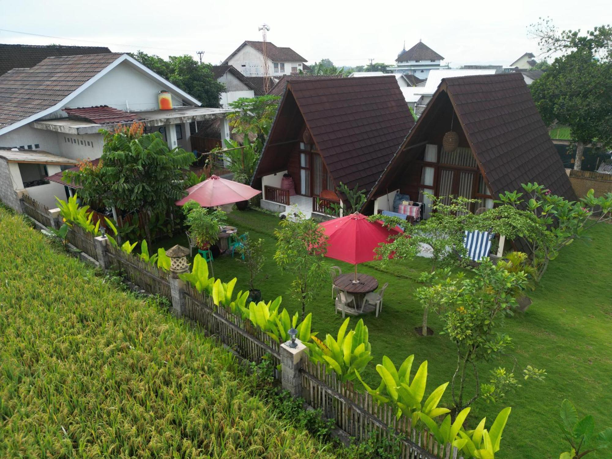 D' Carasti Bungalow Masbagik Екстериор снимка
